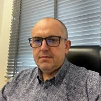 300+ profili według frazy „Andrzej”