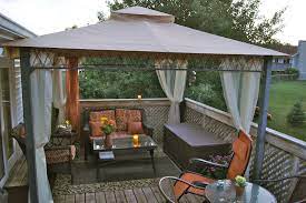 possible solution to our upstairs balcony porch use the screen tent to shield from the rain mist porch tent screen tent small apartment patio