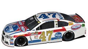 Thomas, the 1975 offensive rookie of the year, was a fifth round draft choice by the redskins out of unlv. Allmendinger S Darlington Look To Honor 1975 Rookie Of The Year Official Site Of Nascar
