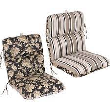 Outdoor Chair Cushions To Change The Look Of Your Patio Yonohomedesign Com In 2020 Patio Chair Cushions Patio Chairs Chair Cushions