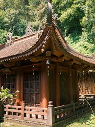 The peaceful beauty of Dia Tang Phi Lai Pagoda