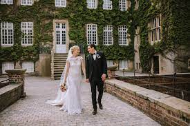 Herzlich willkommen in unserem wasserschlösschen haus ruhr im westfälischen senden, direkt an der haus ruhr. Maihochzeit Haus Ruhr Senden Lena Manteuffel Fotografie