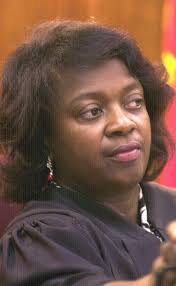 Arkansas judge blocks use of execution drug after suit hearing