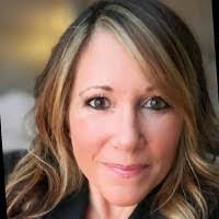 Tara Byers's Instagram, Twitter & Facebook