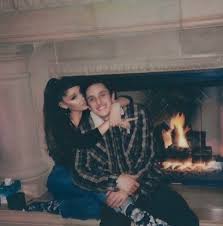 Pop star ariana grande has married her fiance dalton gomez in a tiny and intimate wedding. When Are Ariana Grande And Dalton Gomez Getting Married