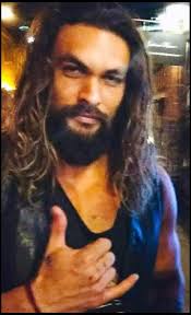 Ai 😍 Happy Momoa Sunday everyone ❤️ 🤙