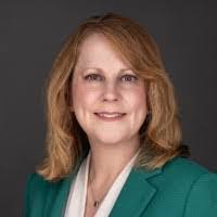 Shannon Strecker's Instagram, Twitter & Facebook