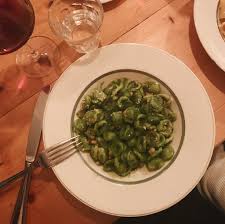 Sandra beijer körlof, född alexandra maria victoria körlof 10 augusti 1984 i s:t matteus församling i stockholm, är en svensk bloggare, författare och krönikör. Sandra Beijer Orhangen Kopenhamn