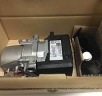 HYDRONIC HSE D5E CS 12 VOLT W/INSTALL KIT