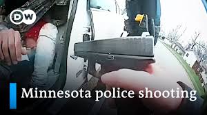 Jul 05, 2017 · what is the difference between a taser and a stun gun? Minneapolis Police Shooting Accidental Discharge Of A Gun Instead Of Taser Dw News Youtube