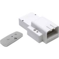 En komfyrvakt er en sensor som installeres som en fast installasjon i ditt elektriske anlegg. Komfyrvakt Elektroimportoren As