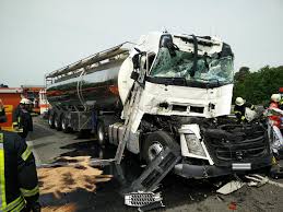 Schwerer Verkehrsunfall Heute Feuerwehr Speyer Facebook