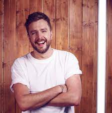Love island commentator iain stirling brings his failing upwards tour to the ulster hall 22 april 2022. Iain Stirling Avalon