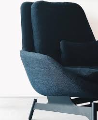 Field Lounge Chair In Edwards Navy By Blu Dot Navy Dining Chairs Stylish Chairs English Antique Furniture