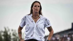 Laure Manaudou se confie sur la publication de ses photos intimes :  Prendre ça dans la gueule à 20 ans… | Télé 7 Jours