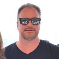 Larry Barwick's Instagram, Twitter & Facebook