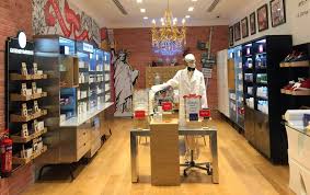 my vitrina shout out of the day kiehl s opens second stand alone store in mercato mall shout out kiehls pharmacy