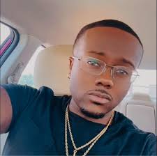 Well, I did NOT survive the Tea App phase 💀 7 red flags is crazy