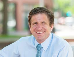 The Brattle Group CEO And Leadership: Executives and Demographics