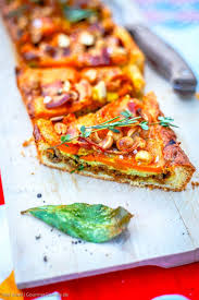Pikante Sudafrikanische Tarte Capetown Mit Susskartoffeln Und Erdnuss Bringt Sofort Sonne Auf Den Teller Gourmetguerilla S Foxy Food Afrikanisches Essen Rezepte Sudafrikanisches Essen