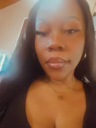 New here 👋🏽 35 ♉️ CT📍