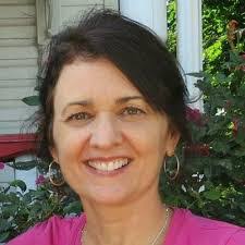 Claudia Womble's Instagram, Twitter & Facebook