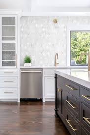 Elegant White Rhomboid Backsplash Tile Backsplash Com White Tile Backsplash Kitchen Tiles Backsplash Kitchen Marble