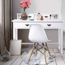 Keeps pens, rulers, pencils, and more within reach and organized. 15 Best Charming Writing Desk Ideas That Will Inspire Productivity