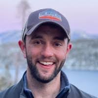 Erin Rau's Instagram, Twitter & Facebook