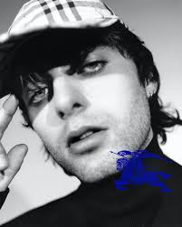 Here's Your First Look At Daniel Lee's Burberry