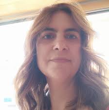 Hey to all.. On Thursday I have to take bus 925 to Aarhus Airport.. Do I  have to buy a ticket in advance or a few minutes before I get