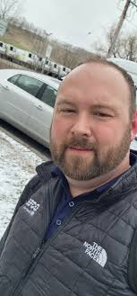 Any Bros in or near Richmond Va can help me with my setup because I'm ready  to just rip it all out and ride with my headphones