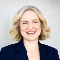 Bronwyn Fox Email & Phone Number