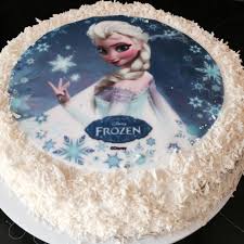 Gateau Reine Des Neige Style Dame Blanche Genoise Vanille Creme Diplomate Vanille Framboises F Gateau Reine Des Neiges Gateaux A Theme Copeaux De Chocolat