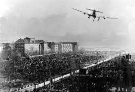 The berlin blockade 24 june 1948 12 may 1949 was one of the first major international crises of the cold war during the multinational occupation of post. When Occupiers Became Friends 70 Years On From The Berlin Airlift The Local