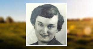 Mary Lichtenwalter's Instagram, Twitter & Facebook