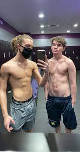 Jack Valor 💦 18+ on X: got a great workout today with Levi 😋  t.coq8srVTjhwx  X
