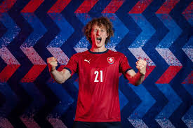 Alex král (born 19 may 1998) is a czech professional footballer who plays for spartak moscow and the czech republic national team club career slavia. Alex Kral Alexkralcz Twitter