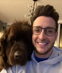 Merry Christmas from my floofy newf @thebearpup 🐻❤️🎄#merrychristmas  #newfie #nyc #eggnog