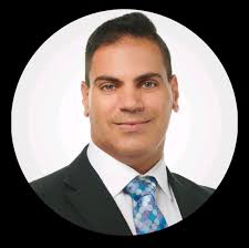 Playing tennis in the Matrix with Slow-Mo 🤯🤯 Submit your shots to the  Creators Cup for a chance to win $2000 USD! http://bit.ly/Creatorscup_fb  Thanks, Telis Vicky for the shot. #OwnTheMoment #Insta360ONEX  #Insta360Awards #