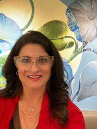 So many patients come to me saying, “I've been taking my thyroid meds…and I  feel even worse.” That was my mom's story too. After conventional cancer  treatment, her immune system and gut