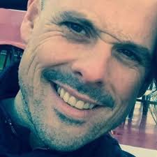 Simon Austin's Instagram, Twitter & Facebook