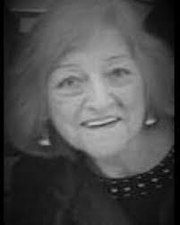 Genevieve Vega's Instagram, Twitter & Facebook