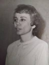 Welcome to Casandra Castro-Stephens, our new Financial Aid Technician.  Casandra is a recent graduate of Georgia Southern University. Before  transferring to Georgia Southern, she was a student here at Southeastern  Technical College.