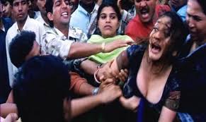 Madhuri dixit pictures (page 2 of 3). Madhuri Dixit Old Hot Kissing Cleavage Navel Show Pics Collection Sabwood Com