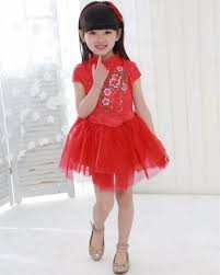 Gaun anak perempuan kartun imut, gaun tutu pesta ulang tahun anak putri + bandana kasual 2021. 9 Model Baju Imlek Anak Perempuan Bernuansa Merah Cerah Popmama Com