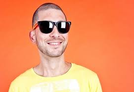 Sergio Santos Music & Downloads