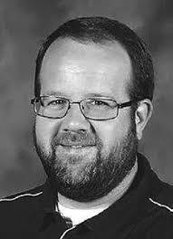 Queen Layton's Instagram, Twitter & Facebook