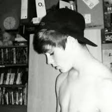 Samuel Capone (@SamuelCapone)