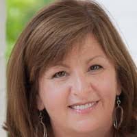 Pamela Forsythe's Instagram, Twitter & Facebook